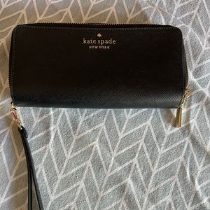 Kate Spade Large Double zip Wristlet wallet